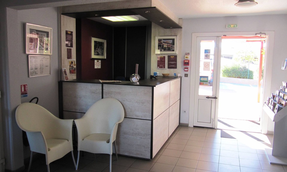 Balaruc-le-Vieux Hotel | Brit Hotel Essentiel Sète Balaruc