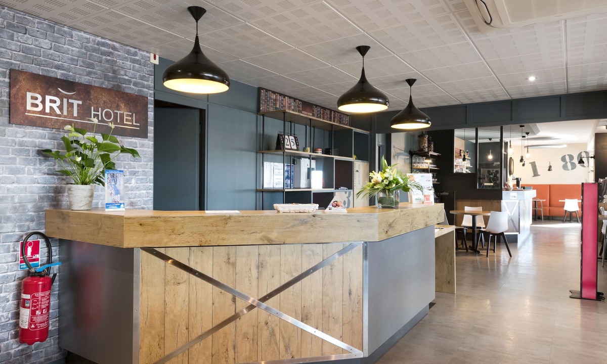 Perigny Hotel | Brit Hotel La Rochelle Périgny