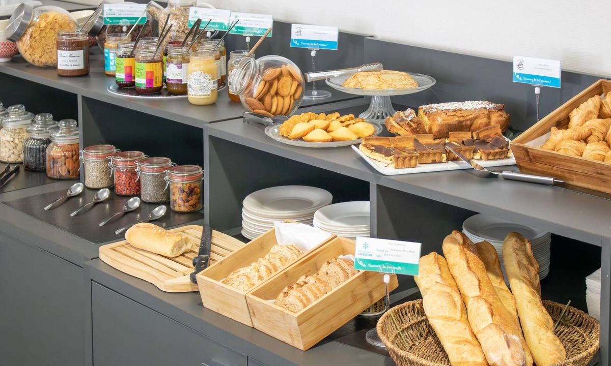 Macon Hotel | Brit Hotel Mâcon Centre Gare