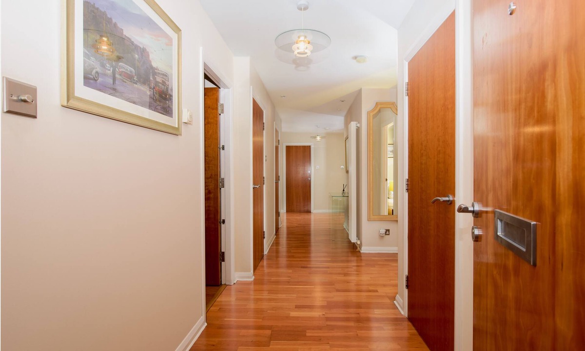 Newhaven Apartment | Britania Penthouse