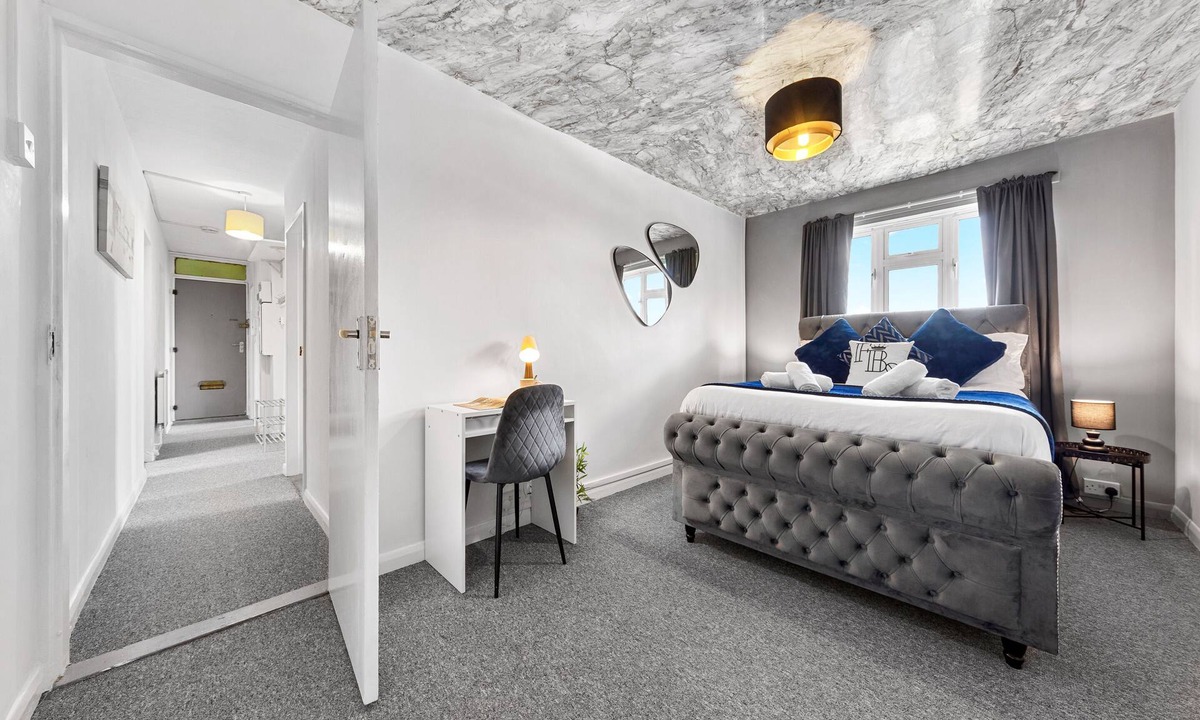 Coldharbour Apartment | Brixton Spacious - FBS Homes