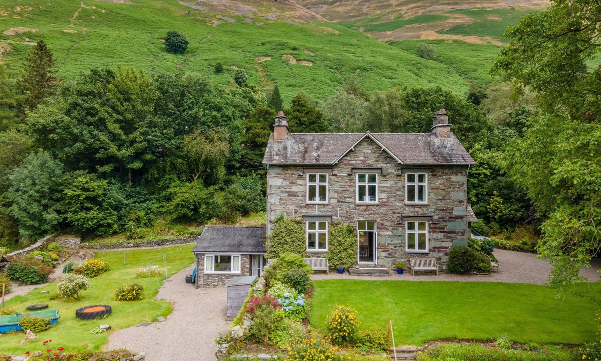 Penrith House | Broad How - Large house ideal for families or walking groups.