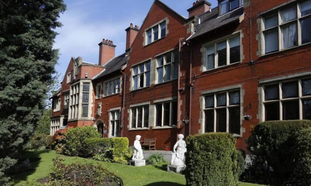Rochdale Hotel | Broadfield Park Hotel Rochdale