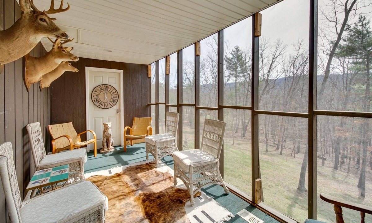 Broadway Cabin | Broadway Cabin w/Hot Tub: Hike & Ski