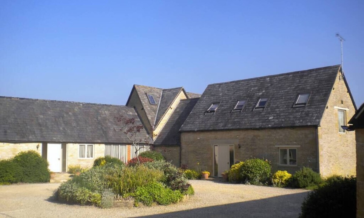 Condicote House | Broadway House, 7 Beds, 6 Baths