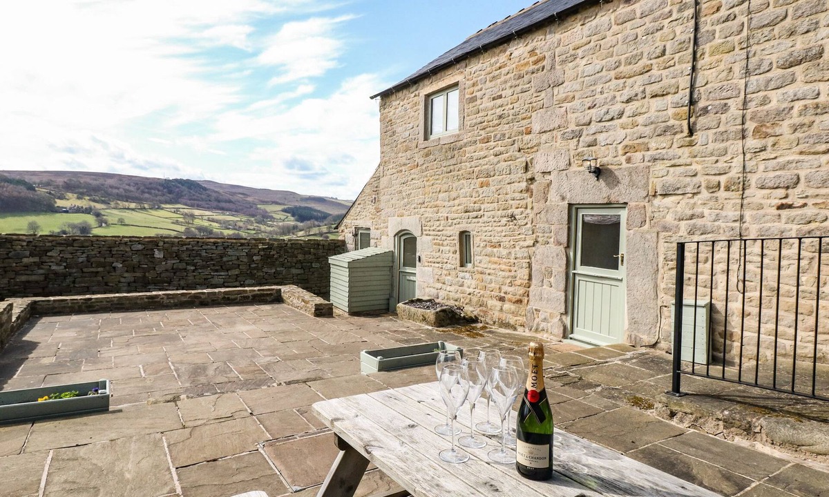 Hathersage Cottage | Broadwood Barn