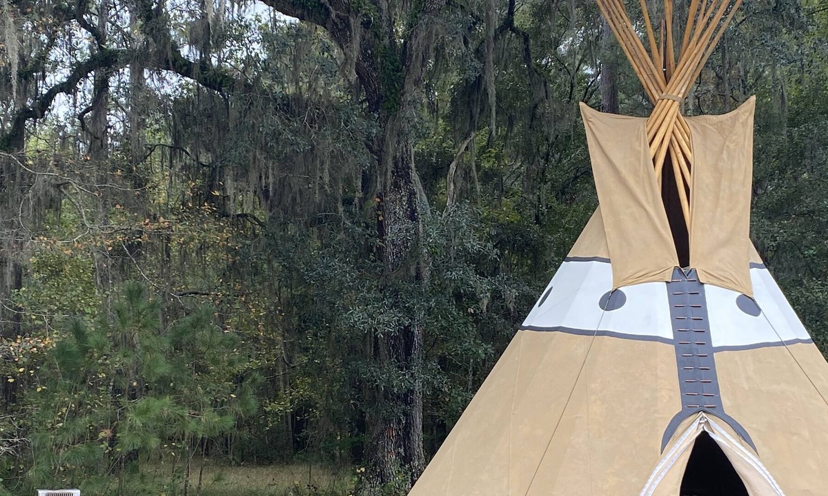 Townsend RV Rental | Broken Tree Tipi Experience MANY MOONS