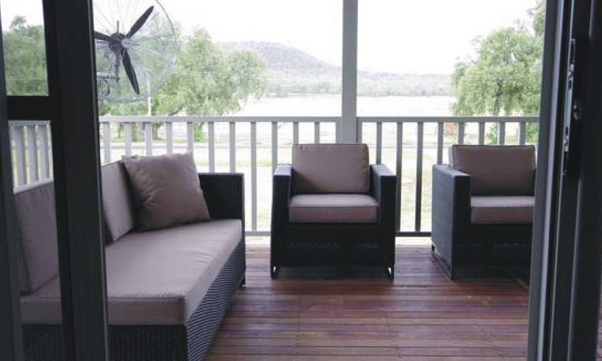 Broke House | Broken village hideaway