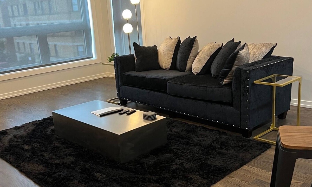 Grand Boulevard Condo | Bronzeville Haven: 2BR/2BA Oasis, 10 Mins to Downtown