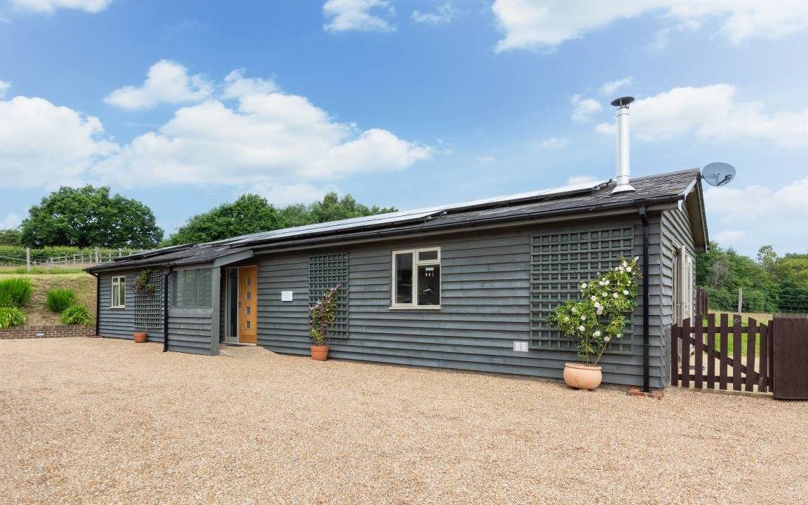 Heathfield Cottage | Broomhurst Grove