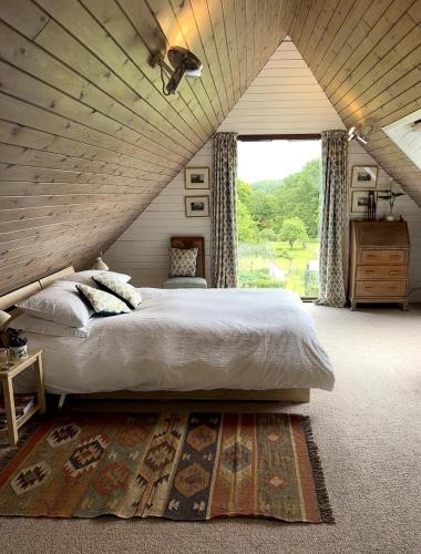 Petworth Bed & Breakfast | Brook Barn