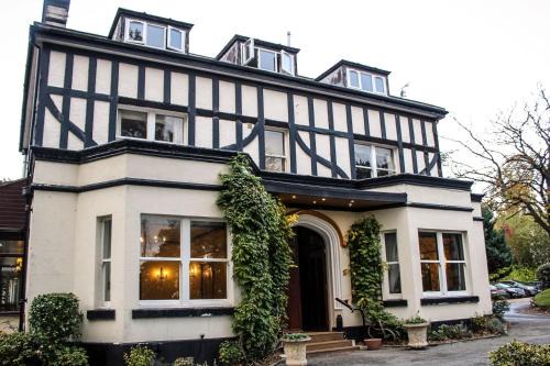 Ellesmere Port Hotel | Brook Hall Hotel