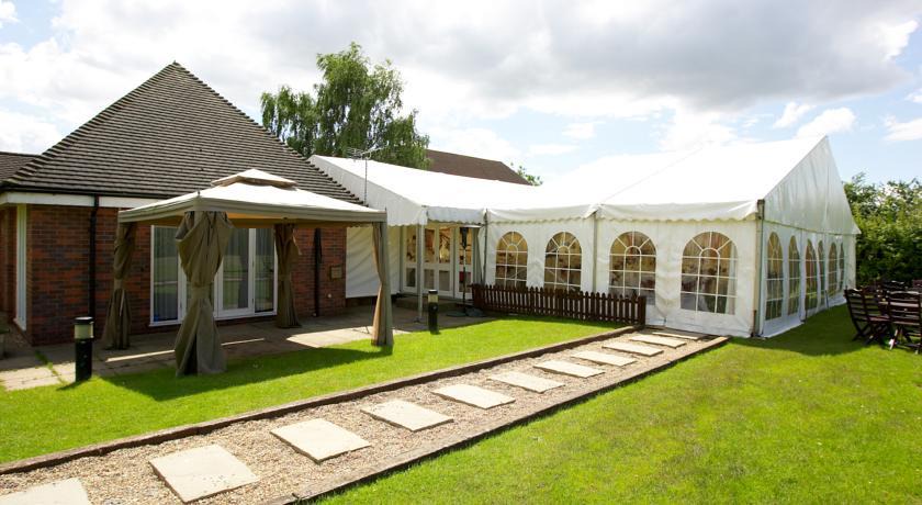 Wordsley Hotel | Brook Marston Farm Hotel