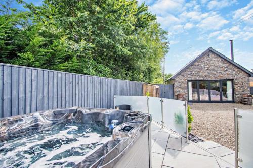 Tavernspite House | Brook View Cottage