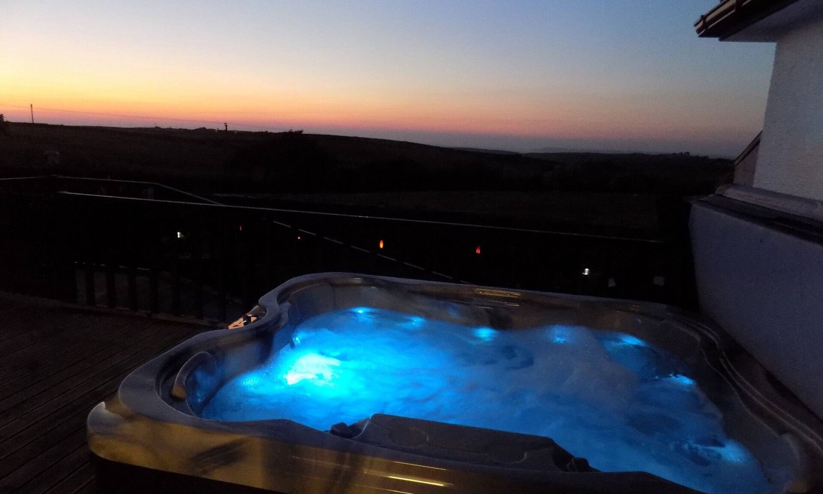 Wainhouse Corner Cottage | Brookfield