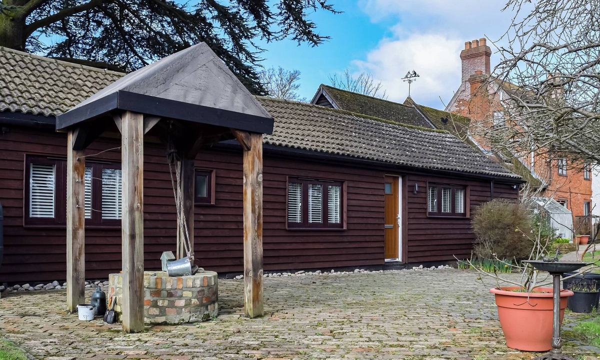 Biggleswade Cottage | Brooklands Farm Cottage