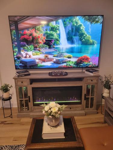 Crown Heights House | Brooklyn Luxury Suite