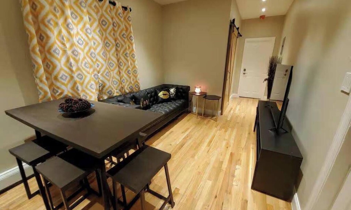 Cypress Hills Apartment | Brooklyn Short Term Rental - The Junction