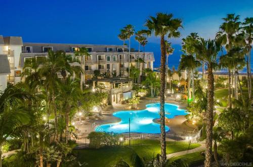 Townsite Apartment | Brooks Beach Vacations Villa C205 Oceanside