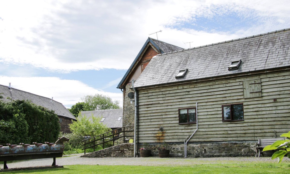Montgomery Cottage | Broughton Stables