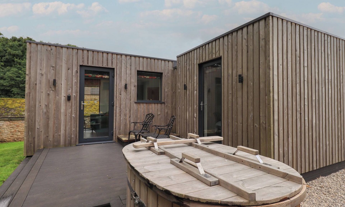 Penrith Cottage | Brow Wood Cabin