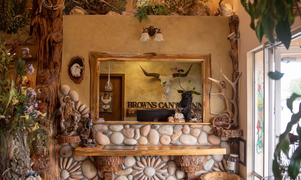 Salida Hotel | Browns Canyon Inn