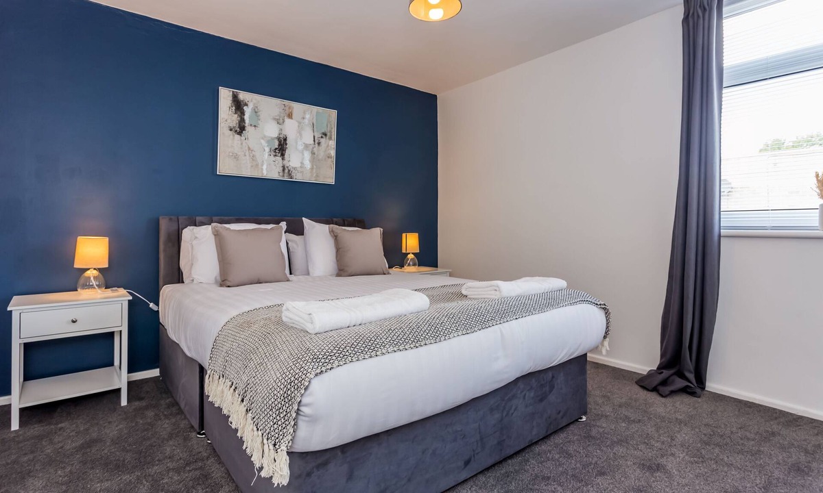 Peterlee House | Bruce Place