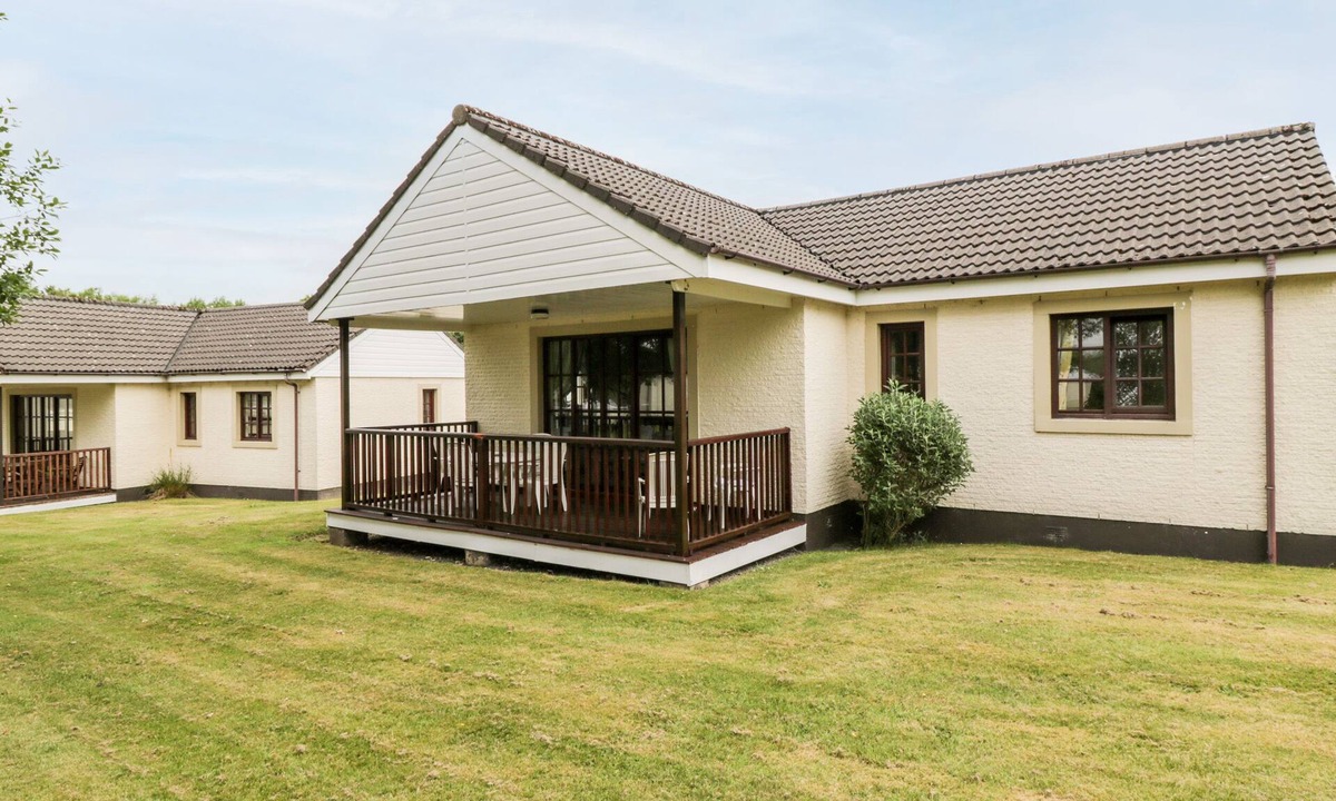 Dailly Cottage | Brunston Castle