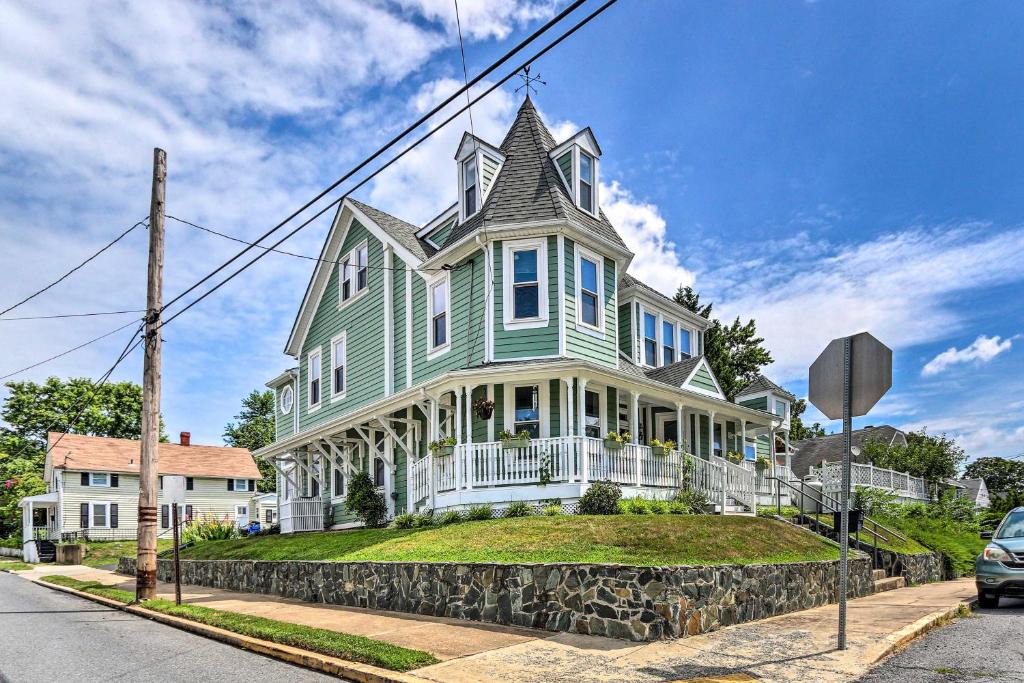 Brunswick Apartment | Brunswick Retreat < 1 Mi to Potomac River!
