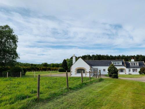 Fochabers House | Bruntlands Steading