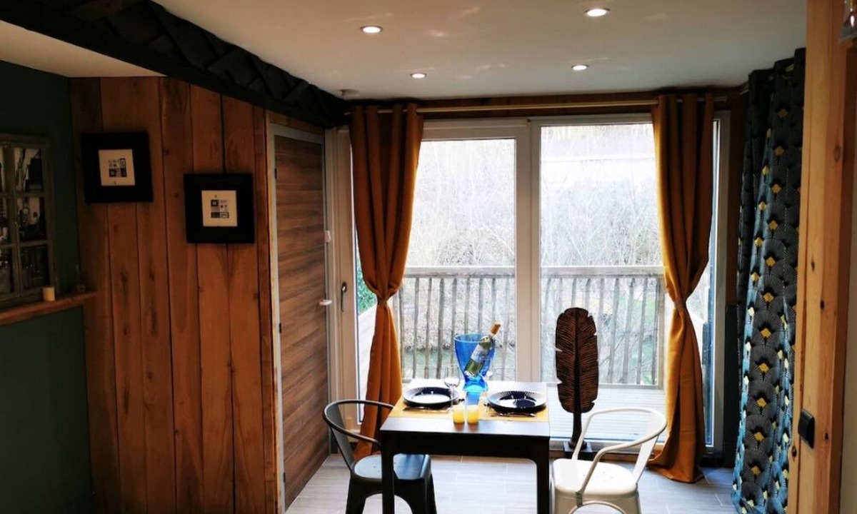 Longfosse Condo | Brushwood