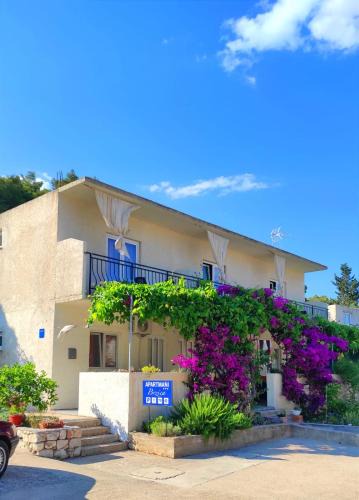 Kobas Apartment | Brzica Saplunara
