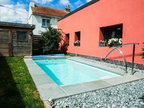Provin House | Bubbles and Granules - Single-storey house - Swimming pool