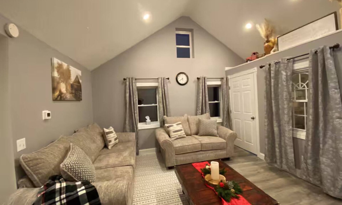 Willard House | Buckeye Cottage