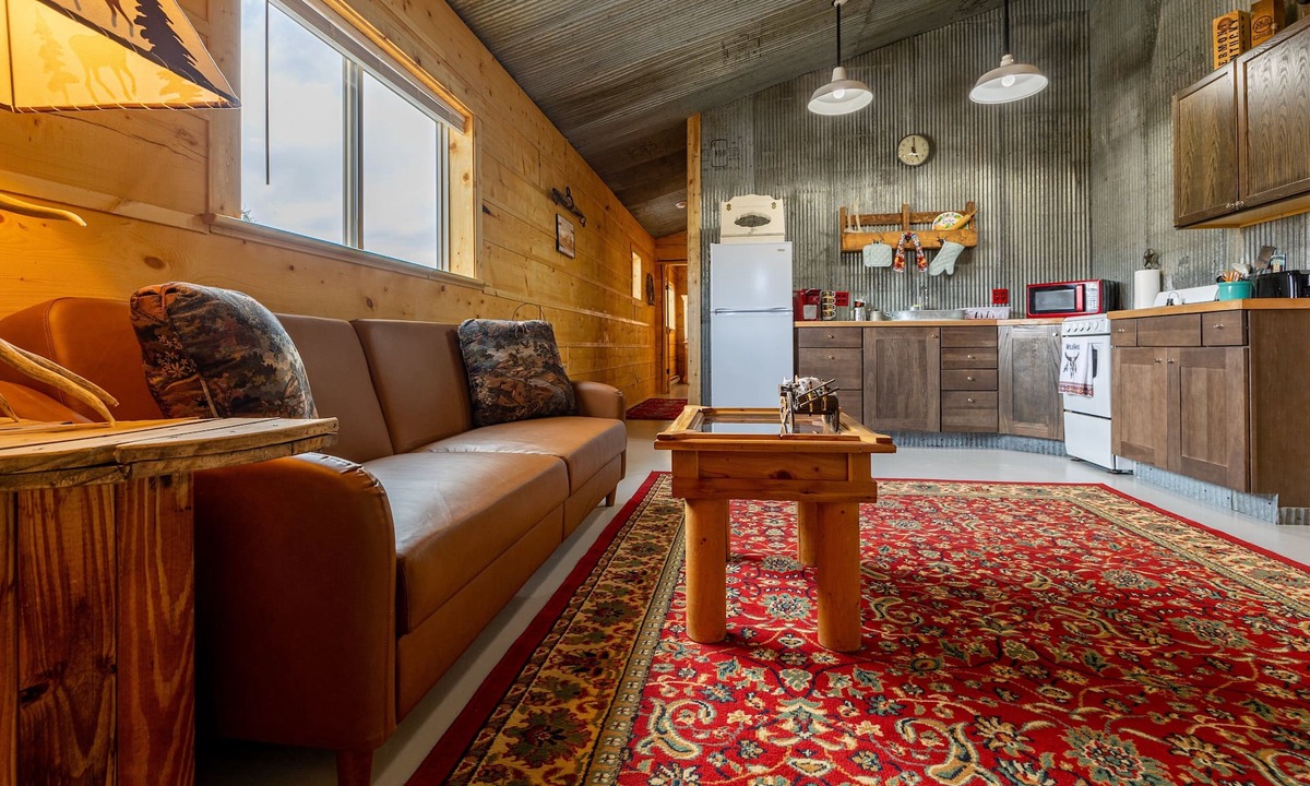 Wapiti Cabin | Buckshots Bunkhouse- Couples Retreat, on the way to Yellowstone