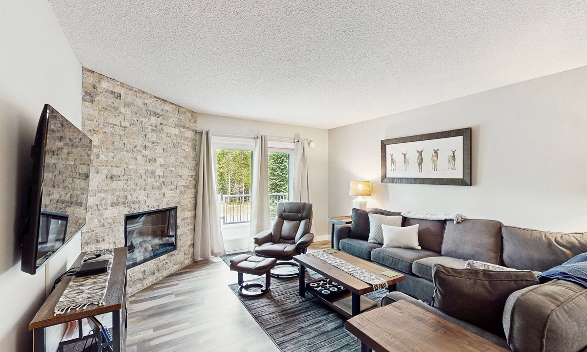 Big Horn Condo | Budget-Friendly Condo, Steps from the New Bear Back Poma