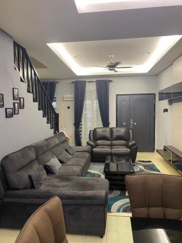 Kampung Pengkalan House | Budget Homestay Lahat