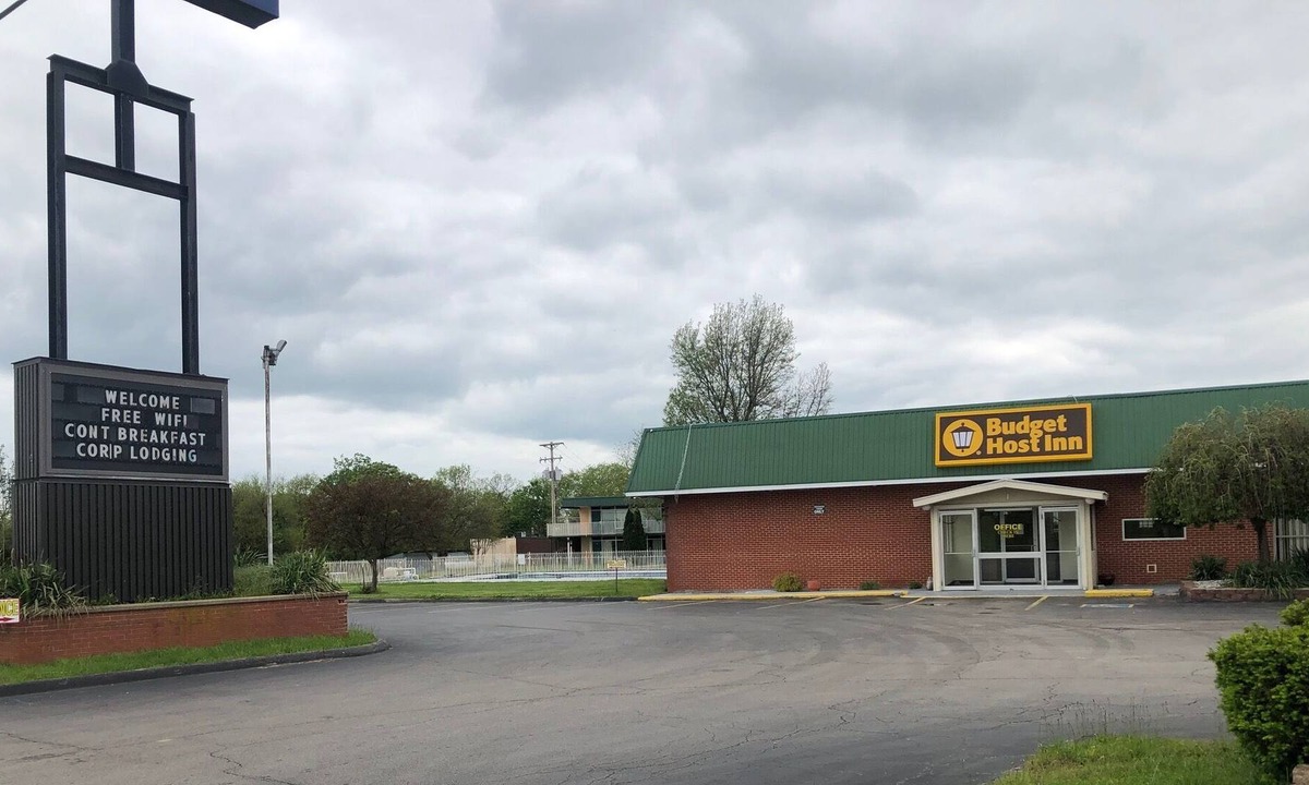 Lebanon Hotel | Budget Host Inn