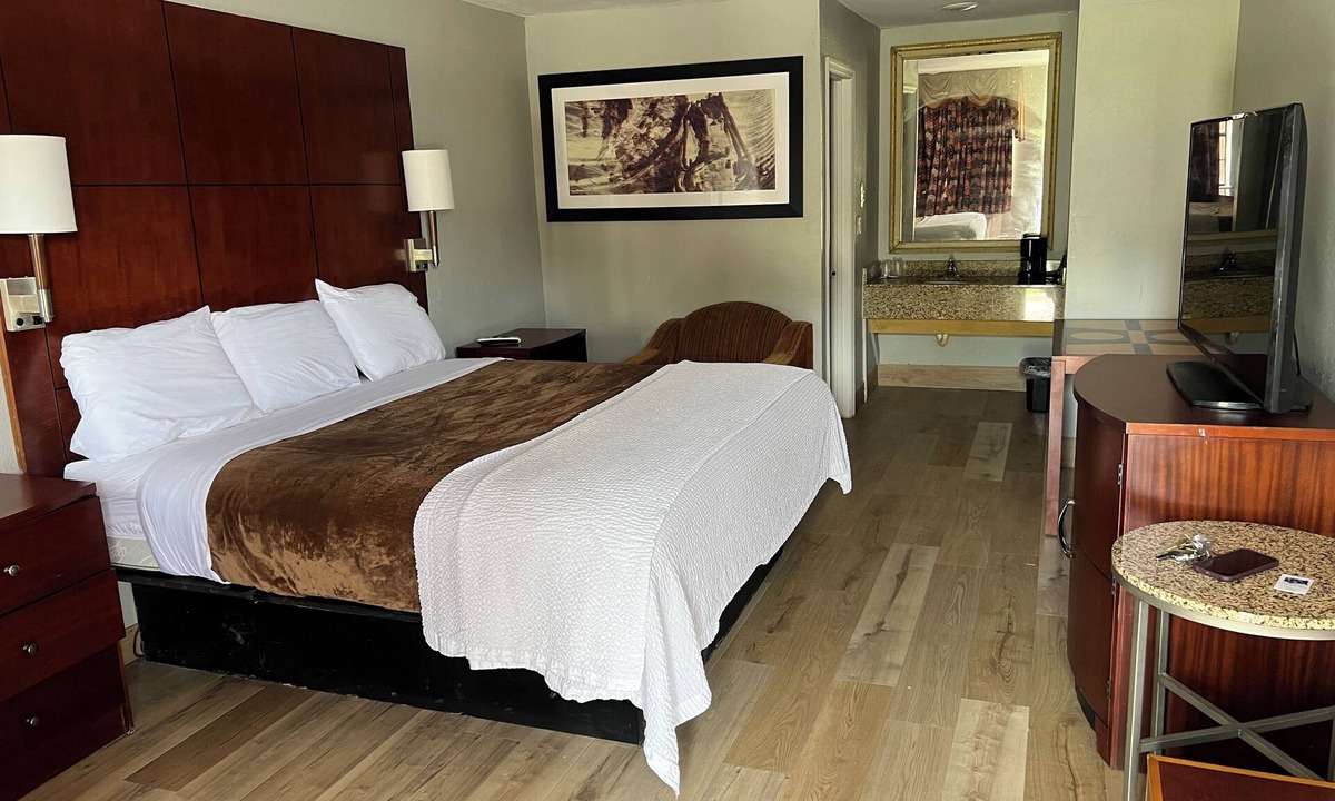 Jasper Hotel | Budget Inn of Jasper