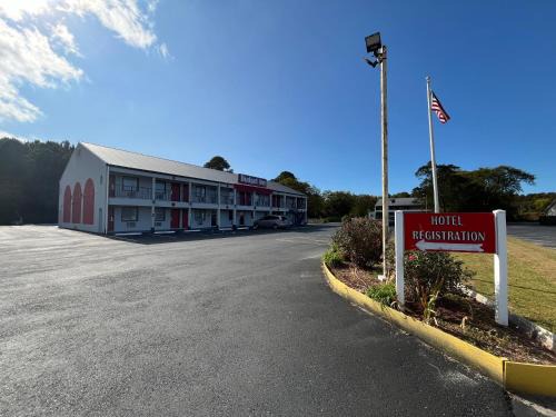 Weirwood Hotel | Budget Inn