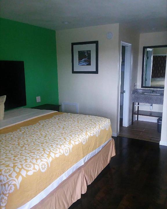 Sedalia Hotel | Budget Inn