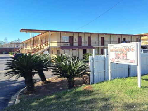 Griffin Heights Hotel | Budget Inn