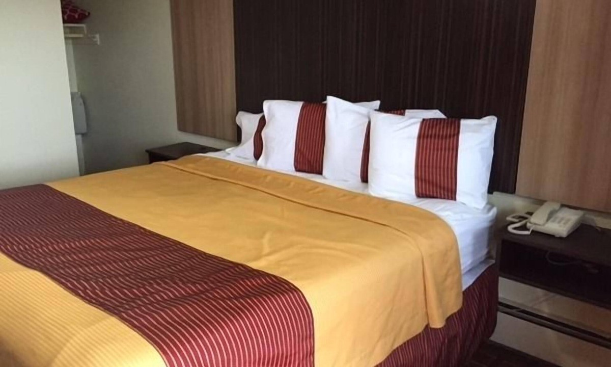 Tonawanda Hotel | Budget Inn