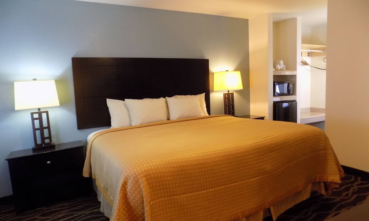 Tucumcari Hotel | Budget Inn