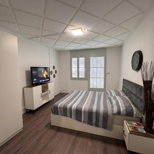 Wohlen House | Budget Stay Wohlen Shared bath Near Station & Bus