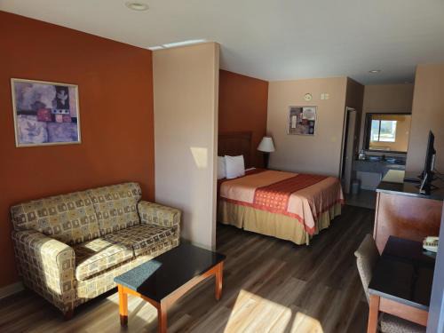 Hearne Hotel | Budgetel Inn and Suites