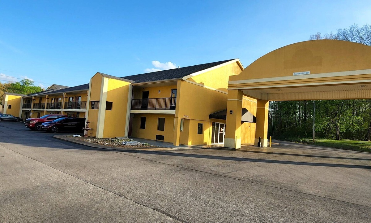 Scottsboro Hotel | Budgetel Inn