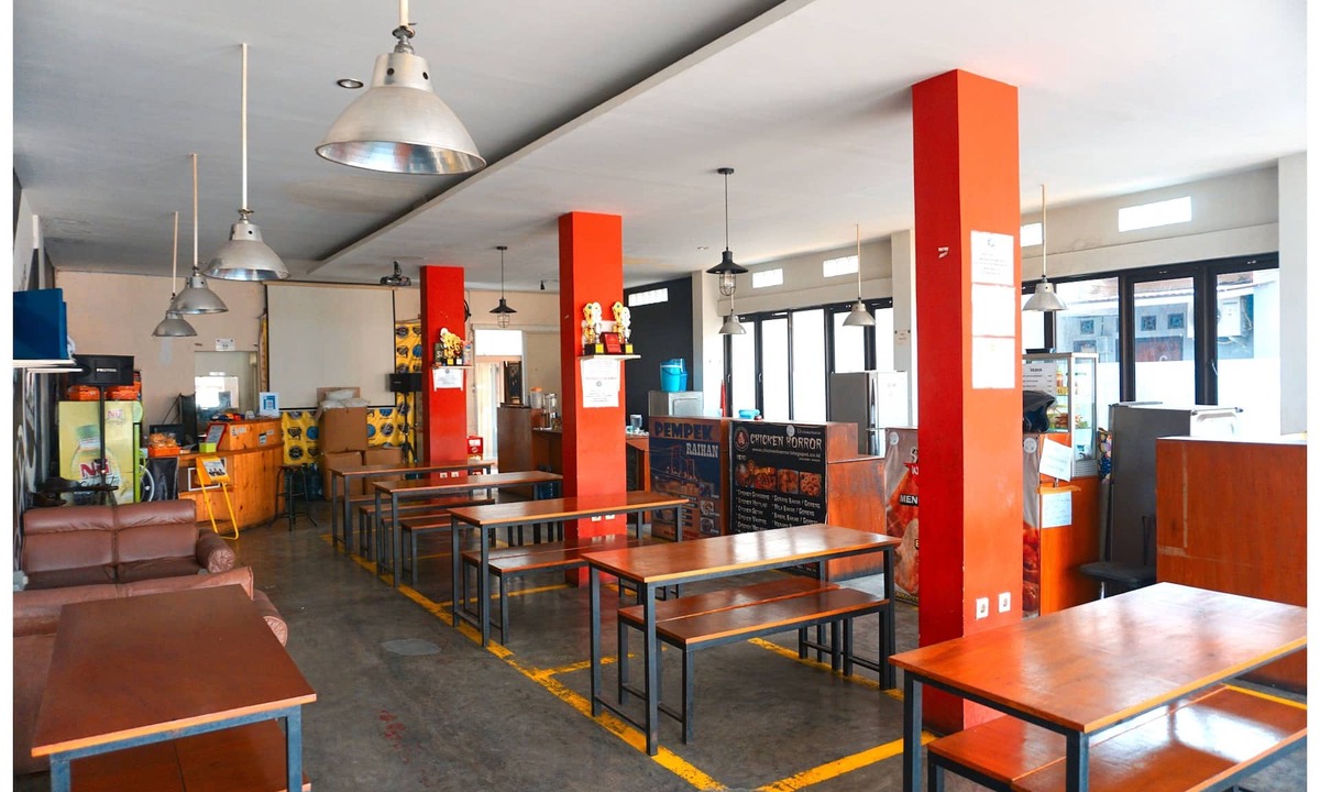Cimahi House | Budi House & Food Station