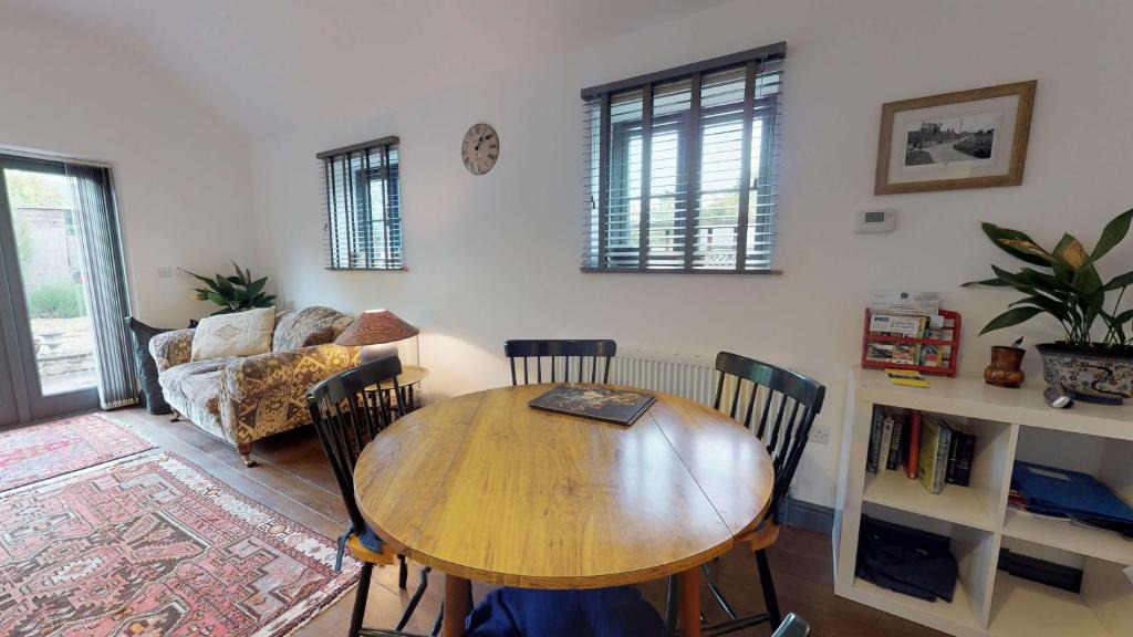 Kidlington House | Buffs Lodge