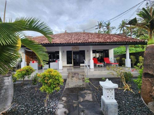 Sengkidu Apartment | Bugbug Beach Resort